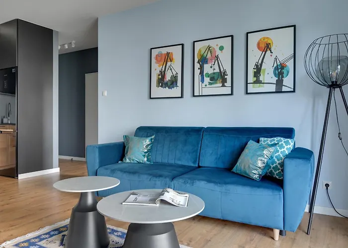 Nadmorze Seaside With Parking By Lion *